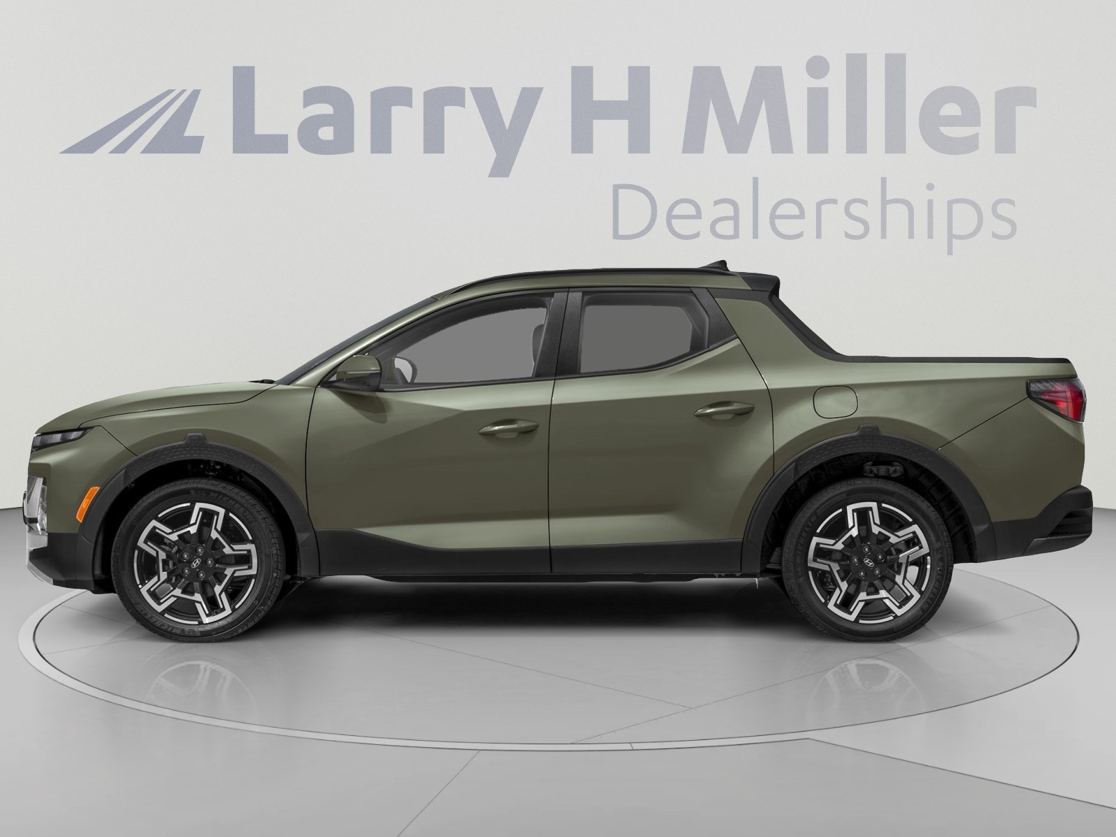 Used 2025 Hyundai Santa Cruz Limited AWD/4WD image 3