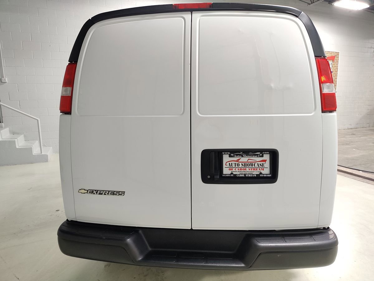 Used 2023 Chevrolet Express 2500 Extended w/ Driver Convenience Package RWD image 5