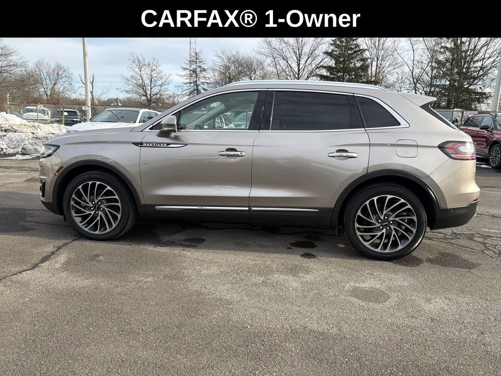 Used 2020 Lincoln Nautilus Reserve image 2