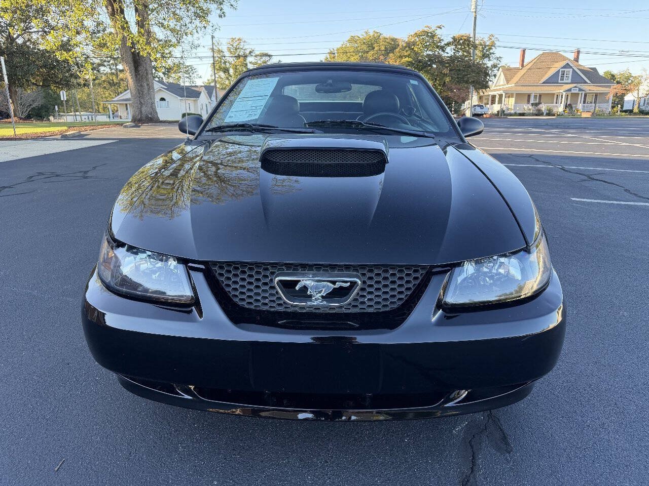 Used 2004 Ford Mustang GT RWD image 3