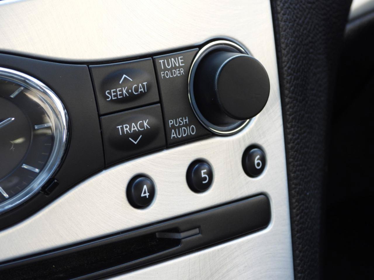 Used 2014 INFINITI Q60 AWD Coupe w/ Premium Package image 71