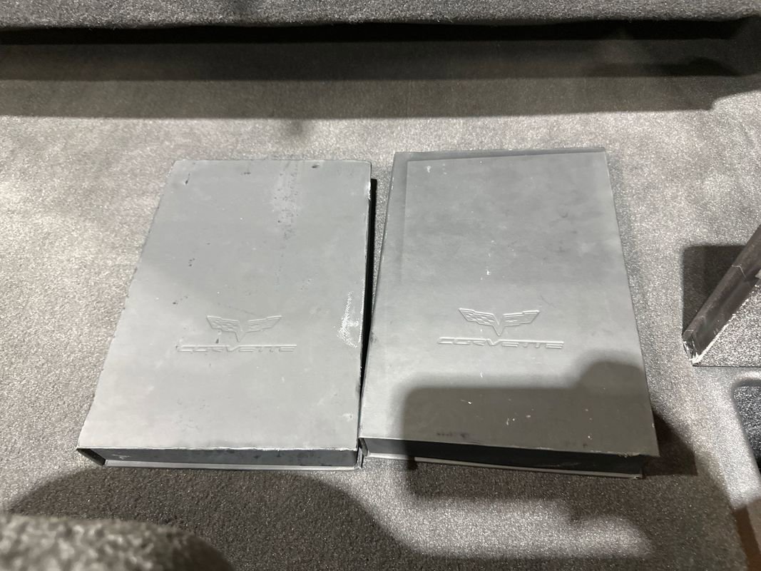 Used 2011 Chevrolet Corvette Grand Sport w/ Preferred Equipment Group image 92