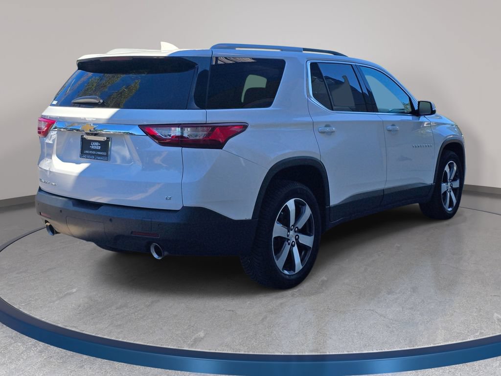 Used 2018 Chevrolet Traverse LT AWD/4WD image 6