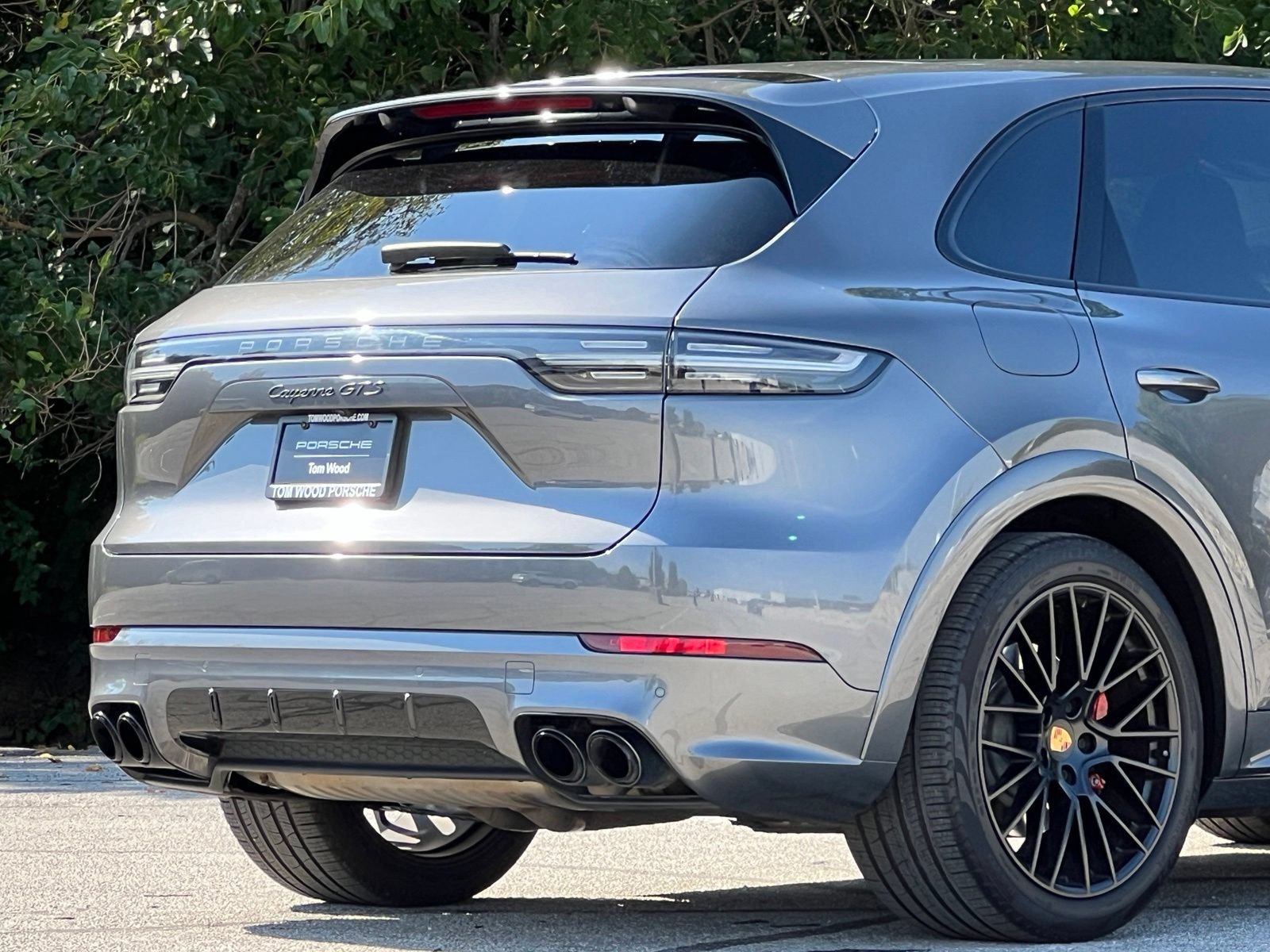 Certified 2023 Porsche Cayenne GTS AWD/4WD image 9