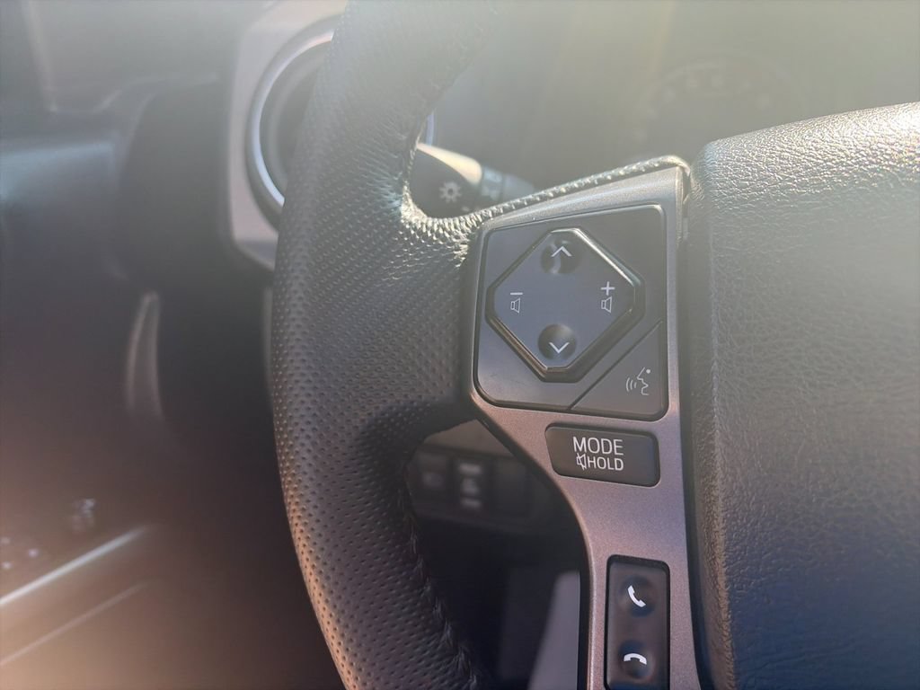 Used 2023 Toyota Tacoma TRD Off-Road AWD/4WD image 28