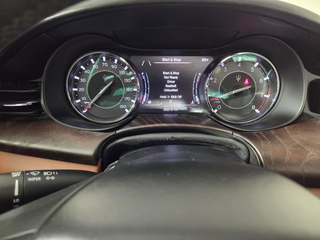 Used 2023 Maserati Quattroporte GT RWD image 15