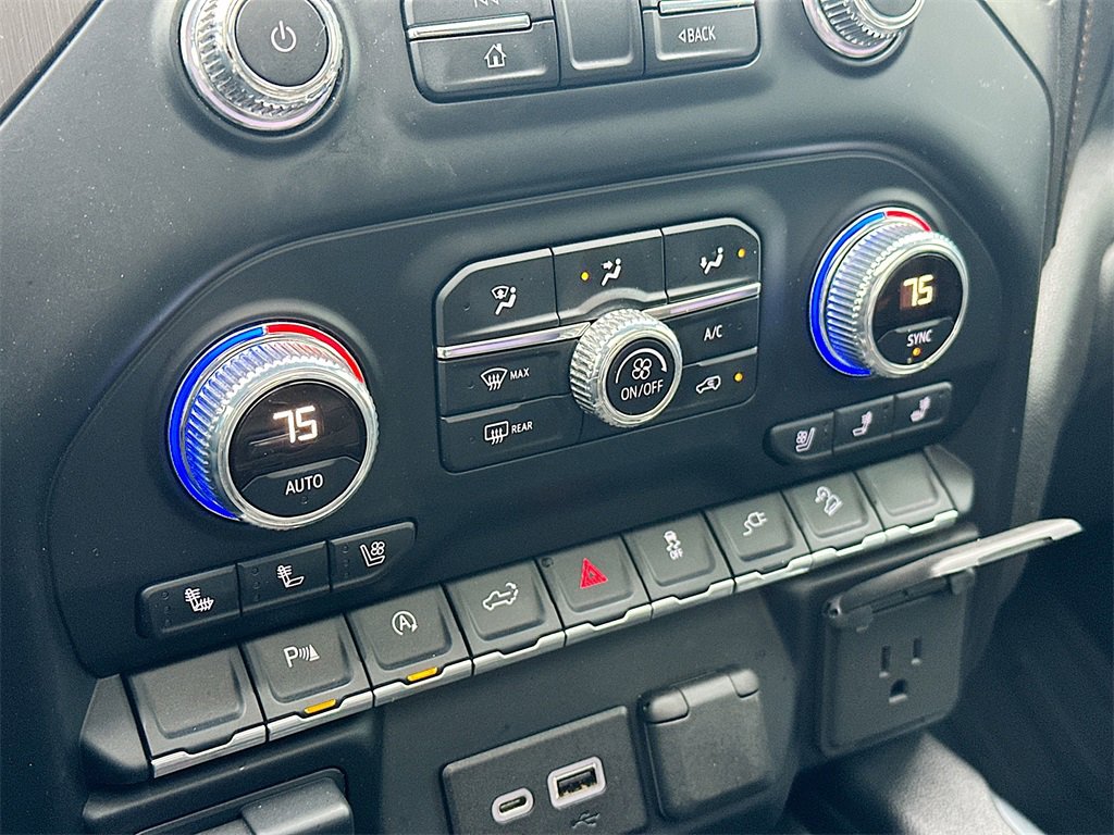 Used 2019 GMC Sierra 1500 AT4 w/ AT4 Premium Package image 14