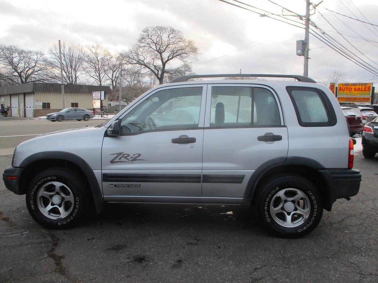 Used 2003 Chevrolet Tracker ZR2 image 4