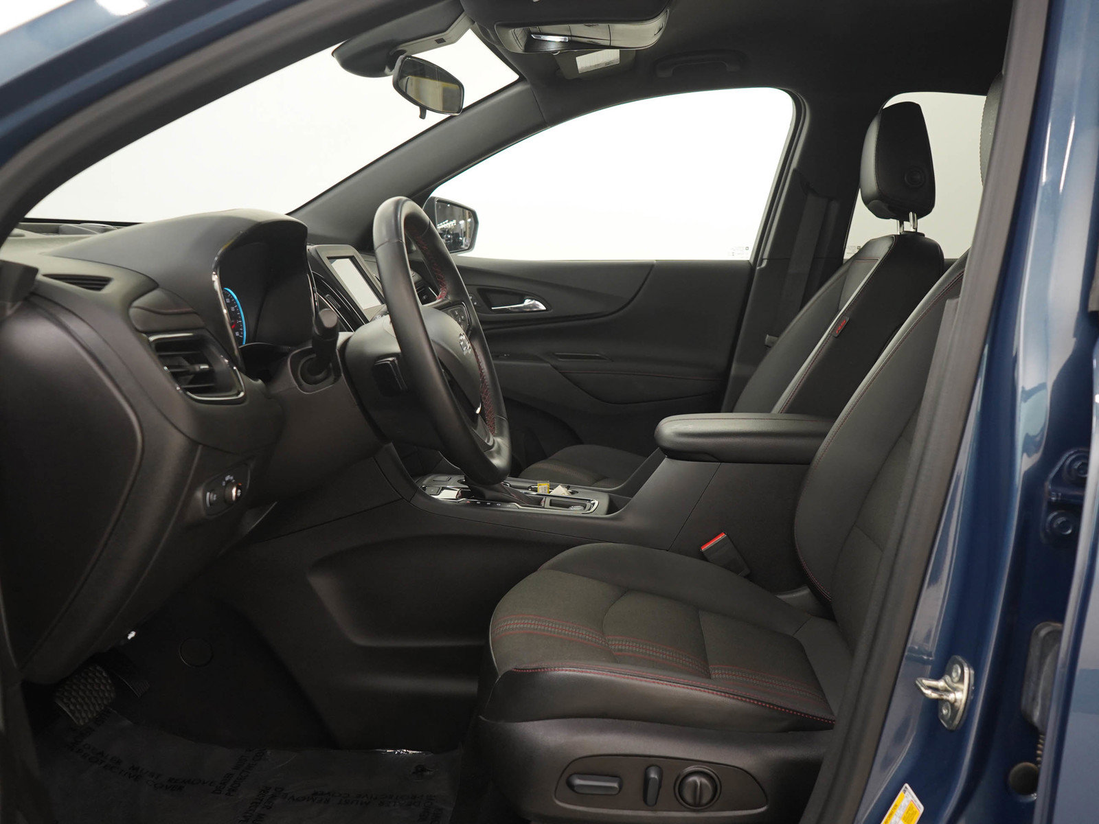 Used 2024 Chevrolet Equinox RS AWD/4WD image 22
