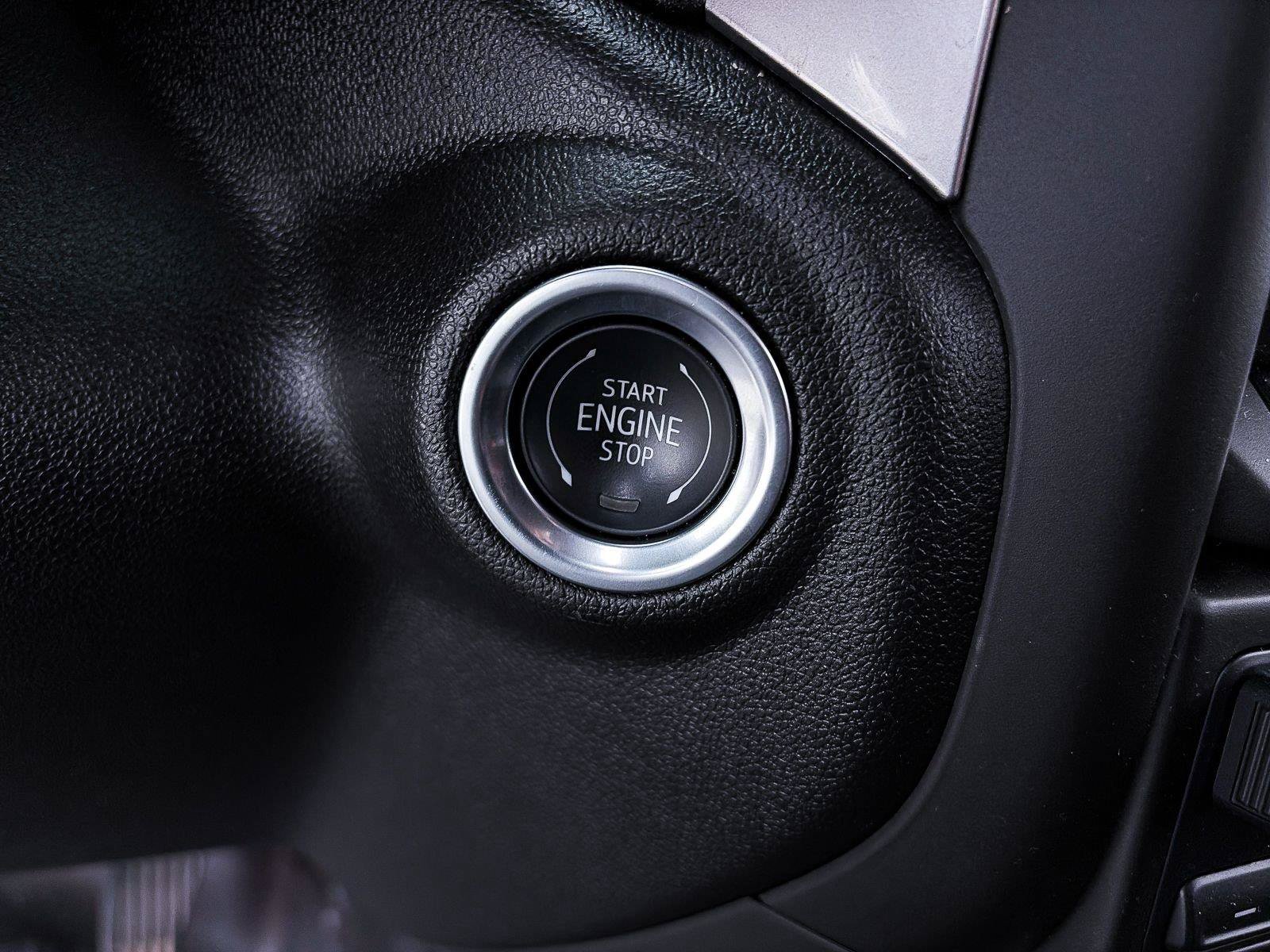 Used 2025 GMC Sierra 2500 Pro RWD image 20