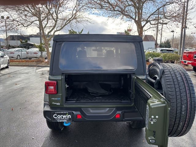 Used 2022 Jeep Wrangler Unlimited Sahara image 37