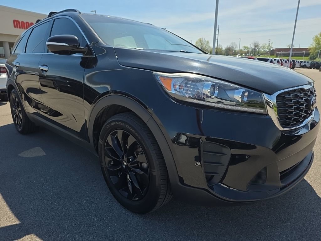 Used 2019 Kia Sorento S image 3