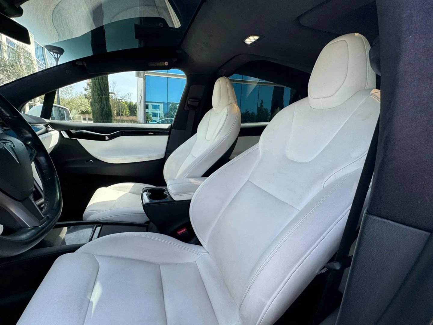 Used 2019 Tesla Model X Long Range AWD/4WD image 11