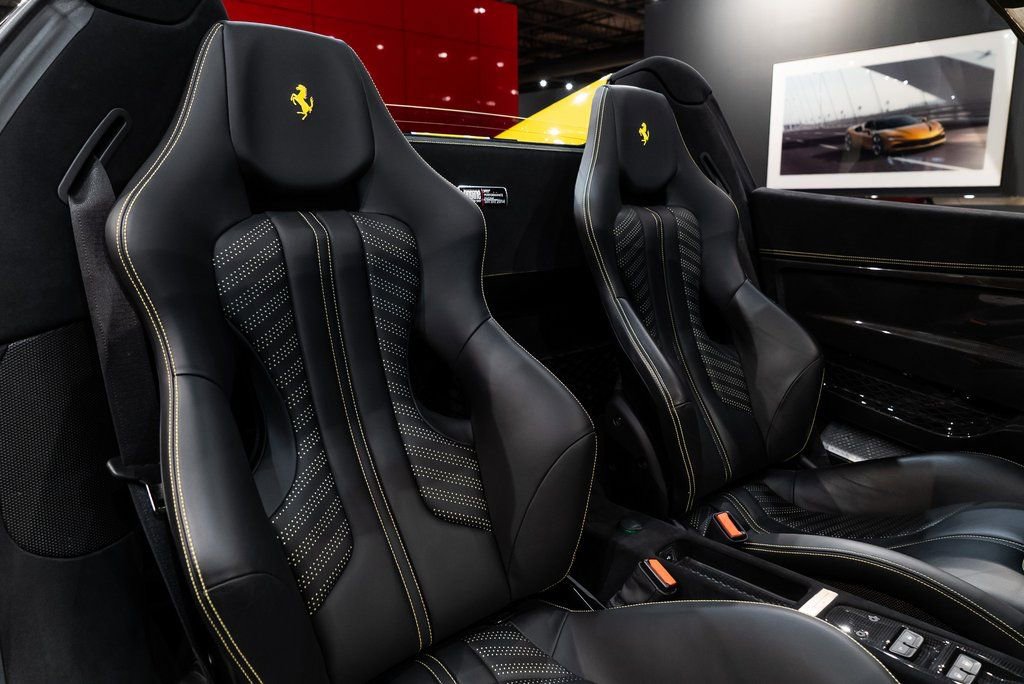 Certified 2015 Ferrari 458 Speciale A RWD image 44
