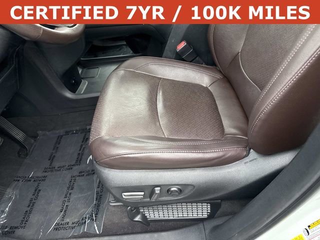 Used 2022 Toyota Sienna Platinum AWD/4WD image 15