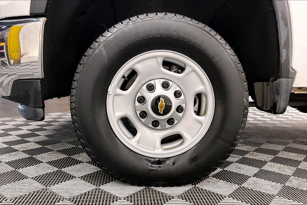 Used 2023 Chevrolet Silverado 2500 W/T w/ WT Convenience Package image 7