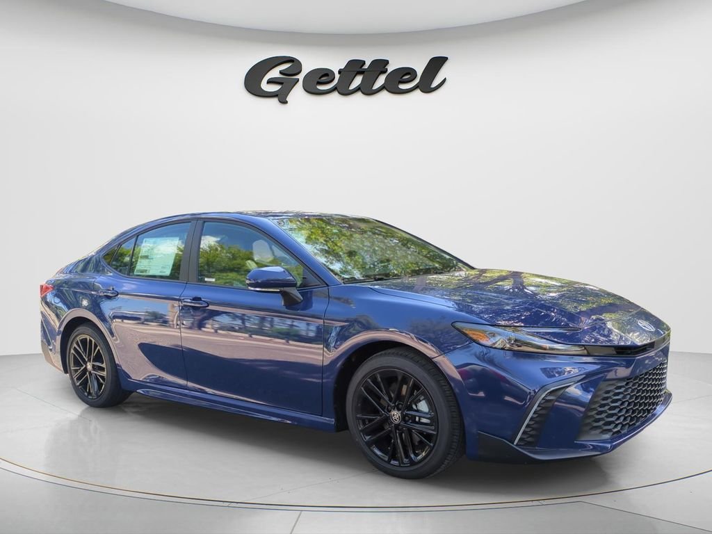New 2026 Toyota Camry SE FWD image 3