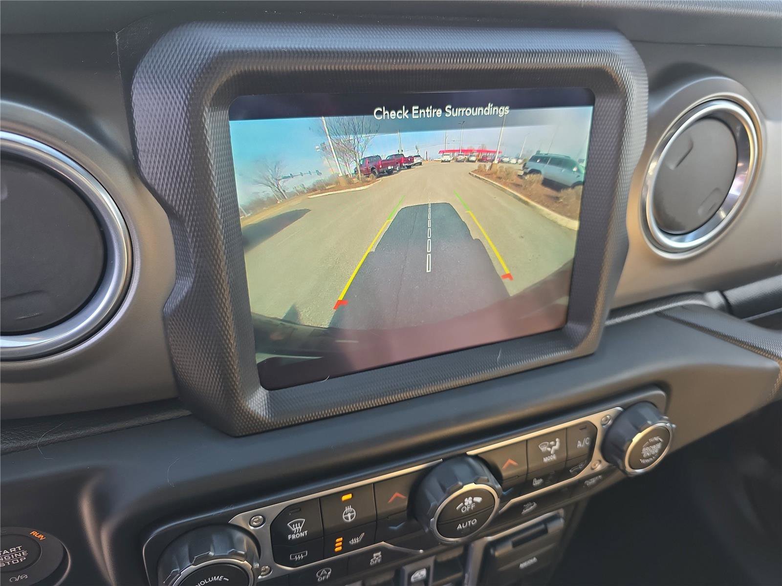 Used 2021 Jeep Wrangler Unlimited Rubicon image 30