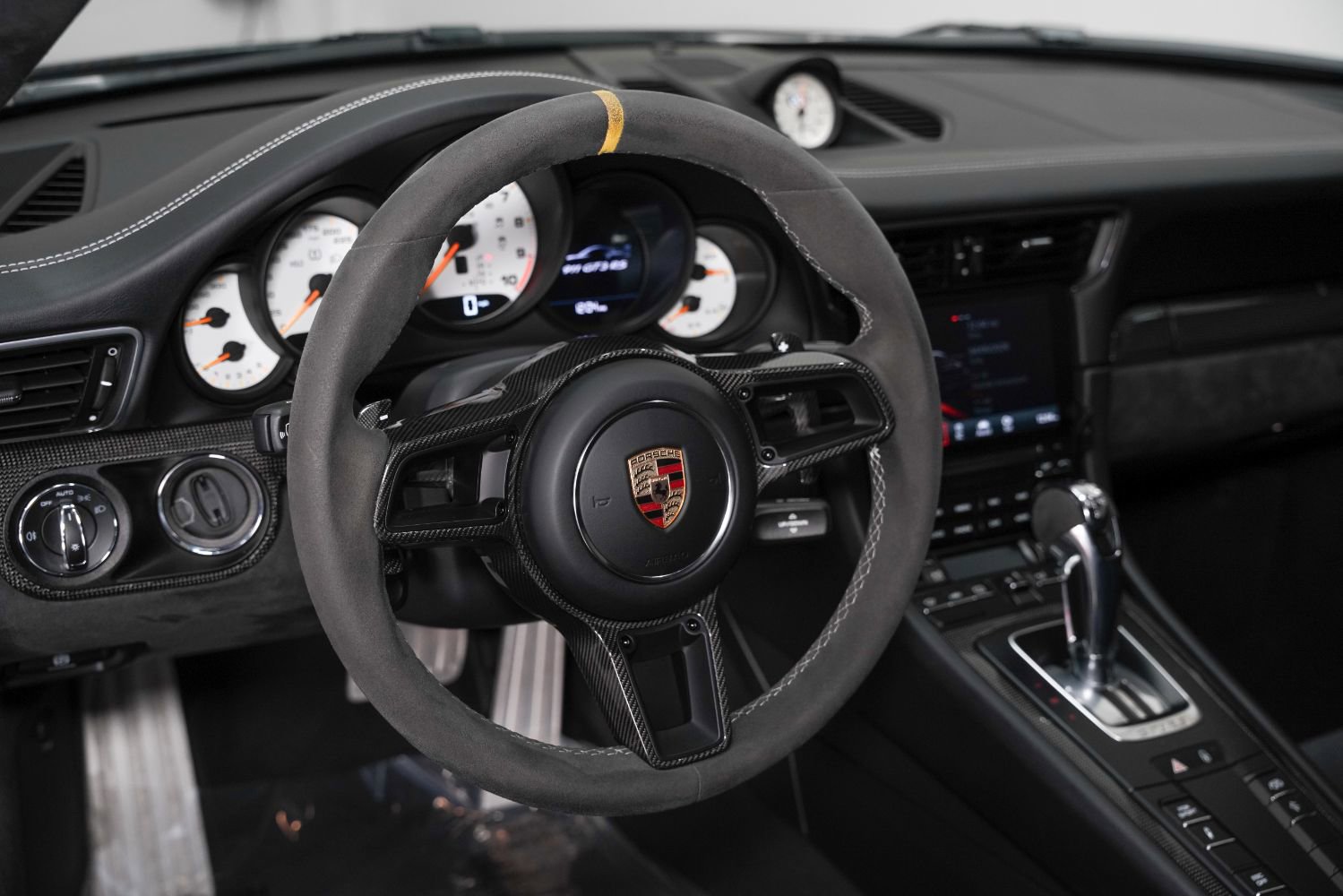 Used 2019 Porsche 911 GT3 RS RWD image 37