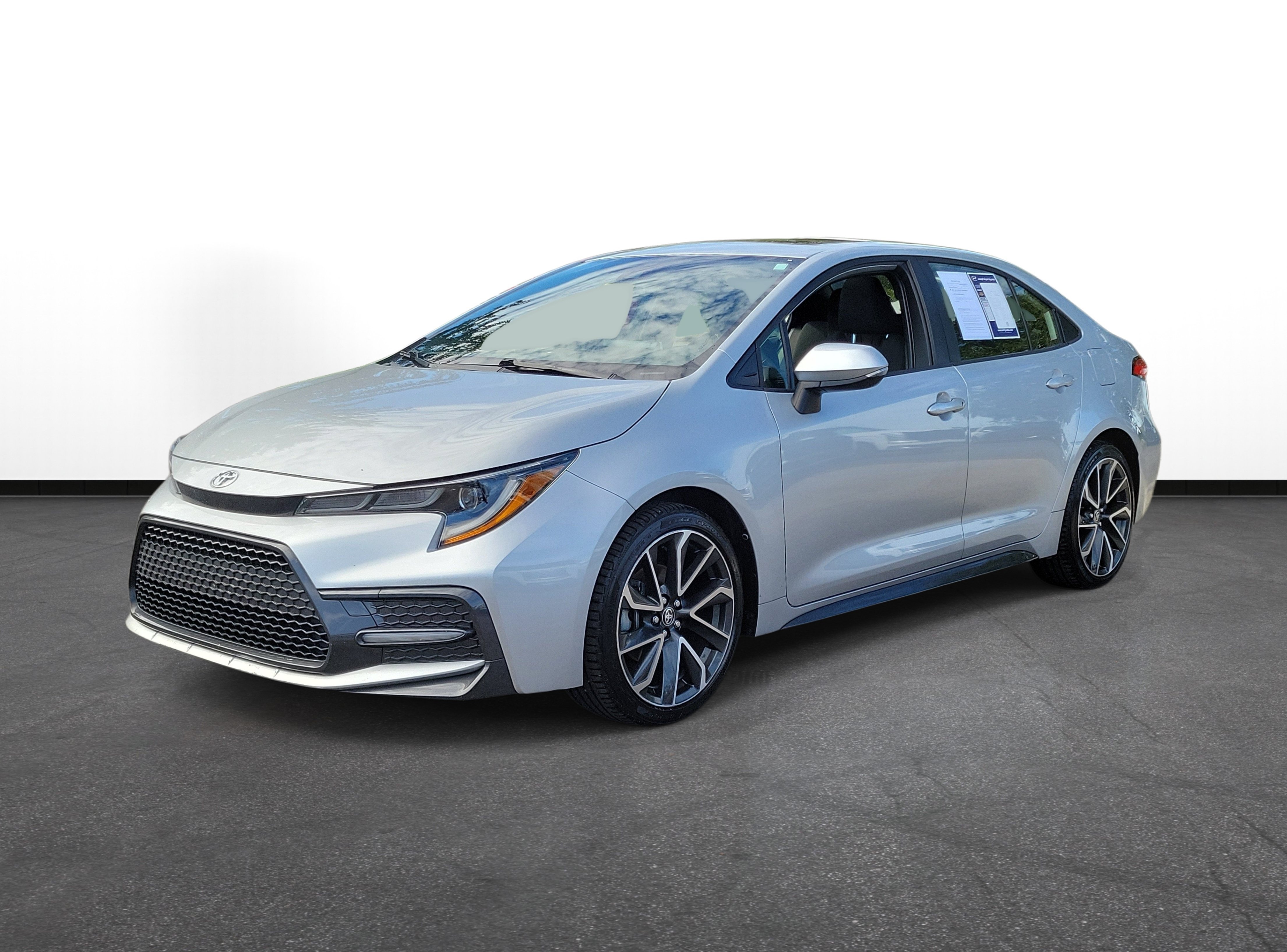 Used 2021 Toyota Corolla SE w/ SE Premium Package FWD image 2