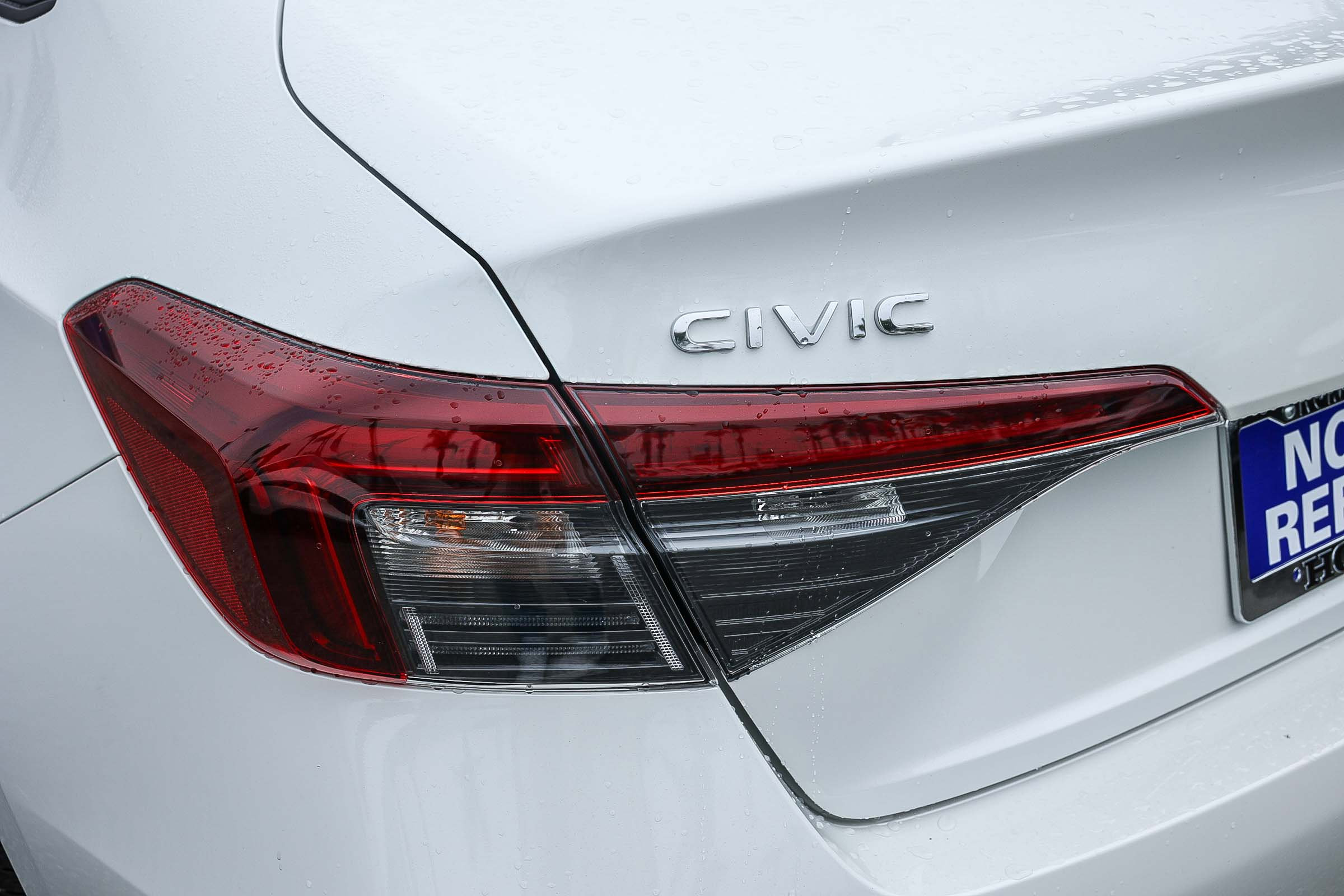 Used 2025 Honda Civic Sport Touring image 8