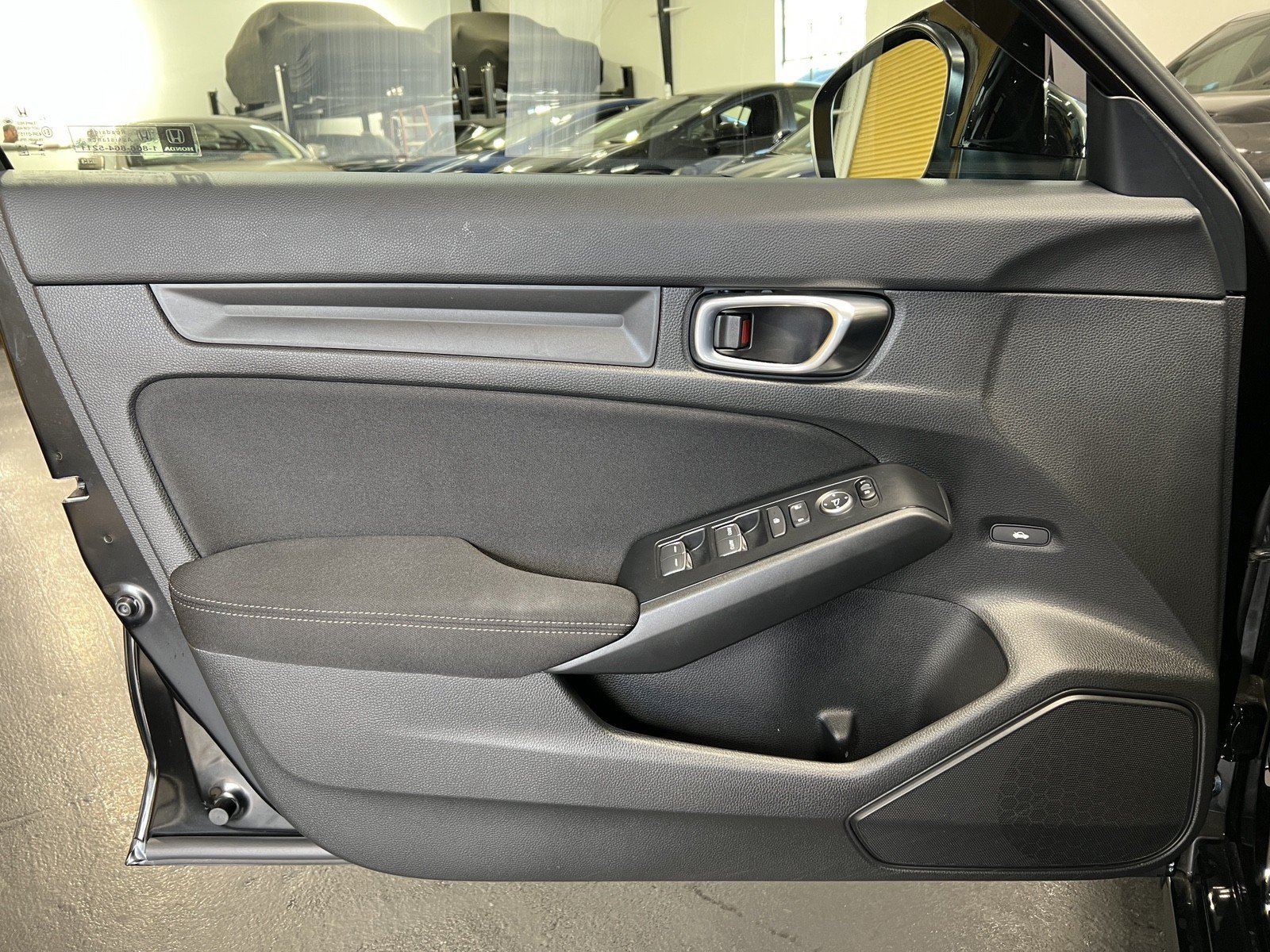 Used 2025 Honda Civic Sport image 23