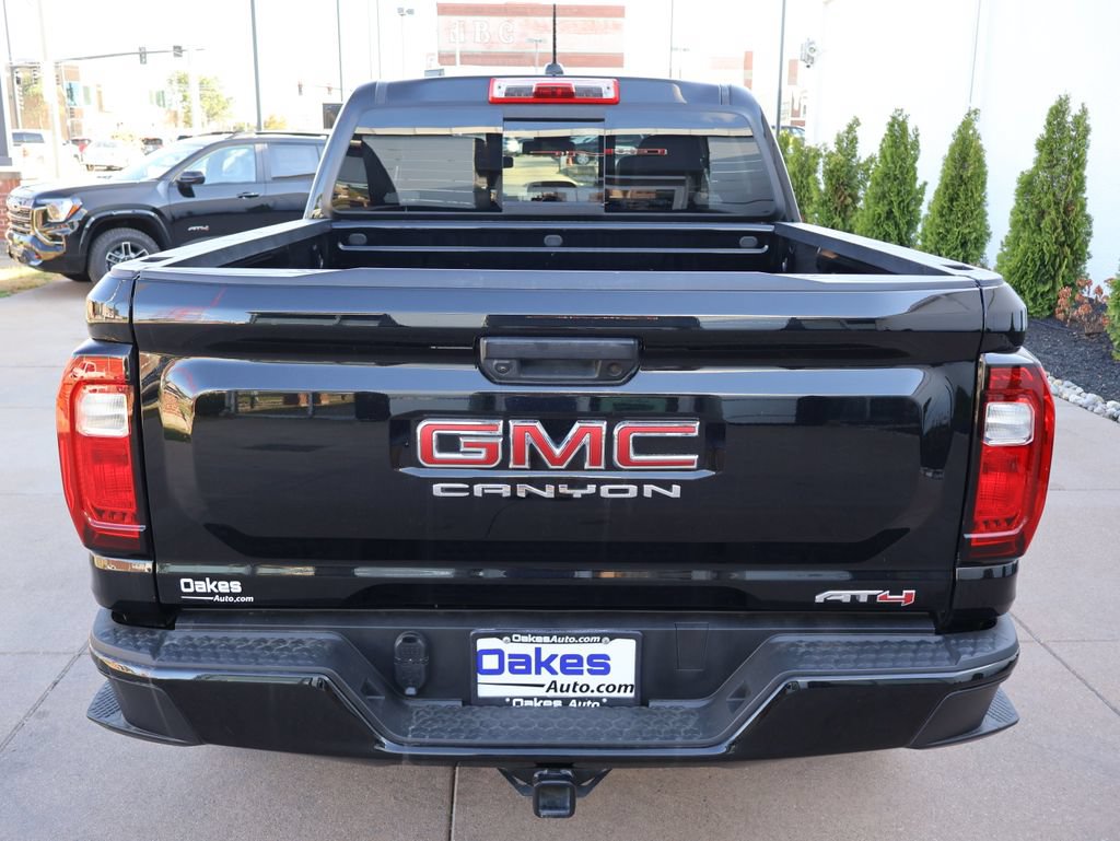 Certified 2024 GMC Canyon AT4 AWD/4WD image 7