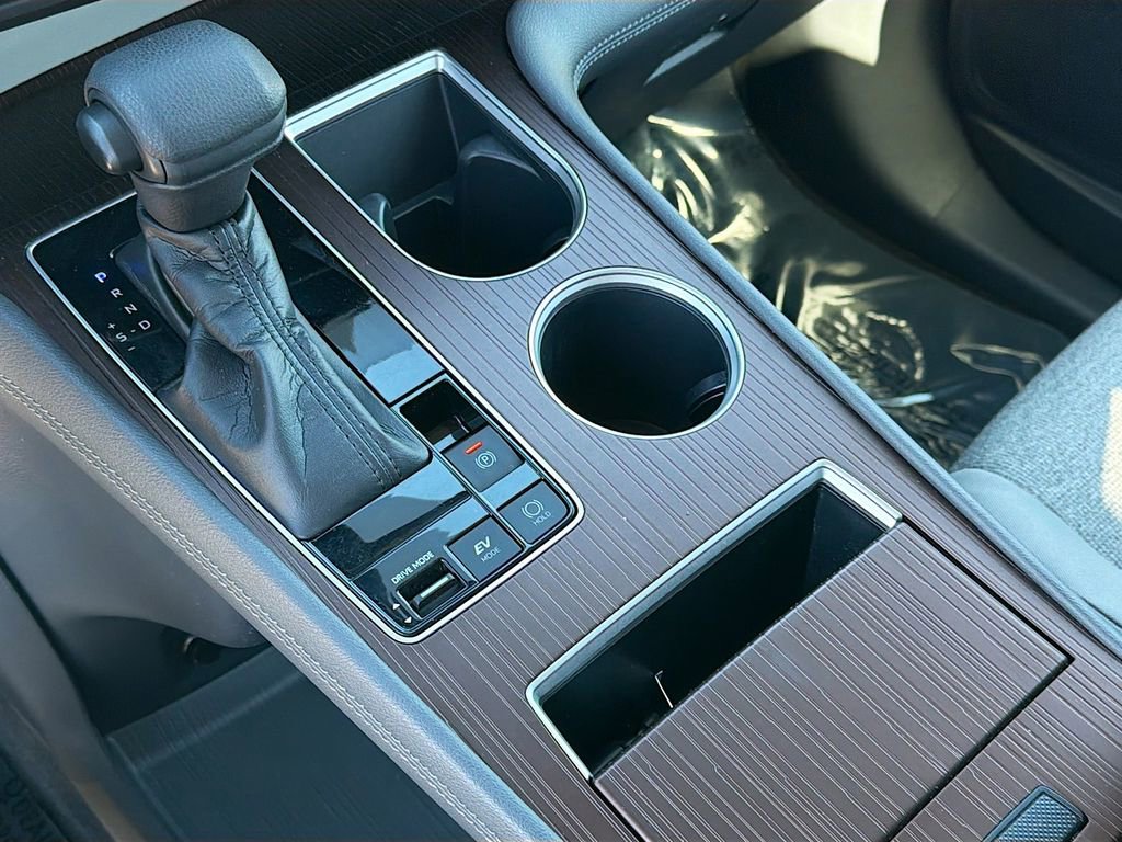 Used 2021 Toyota Sienna LE image 27