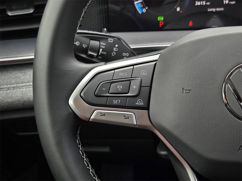 Used 2025 Volkswagen Tiguan S image 20