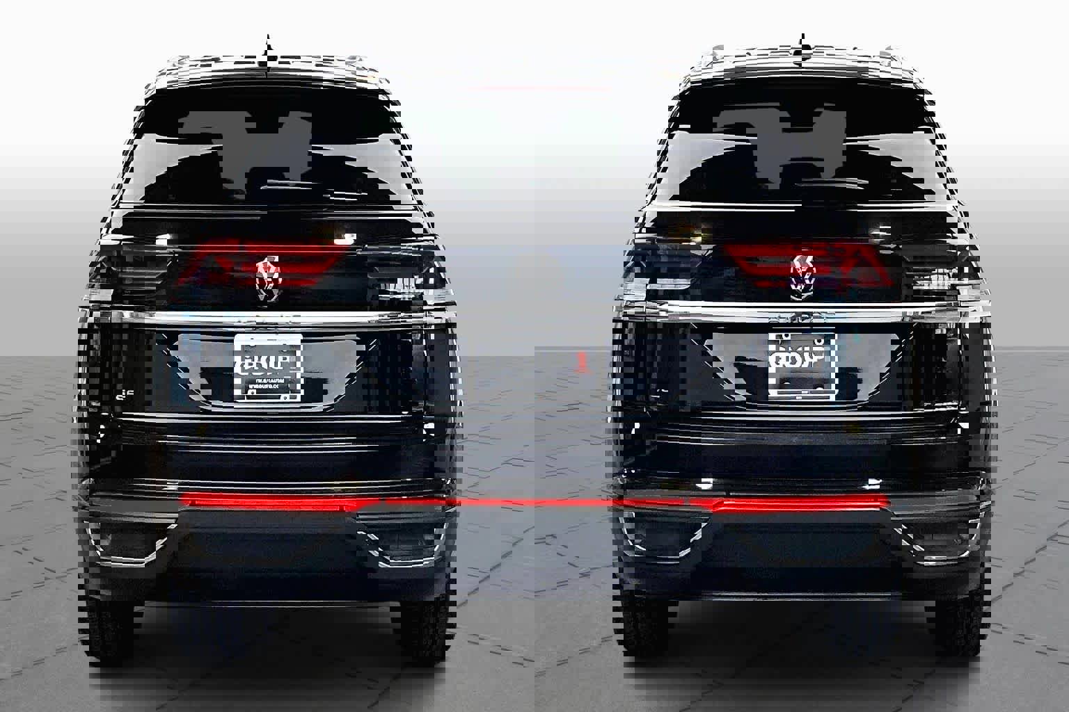 Used 2023 Volkswagen Atlas Cross Sport SE image 5