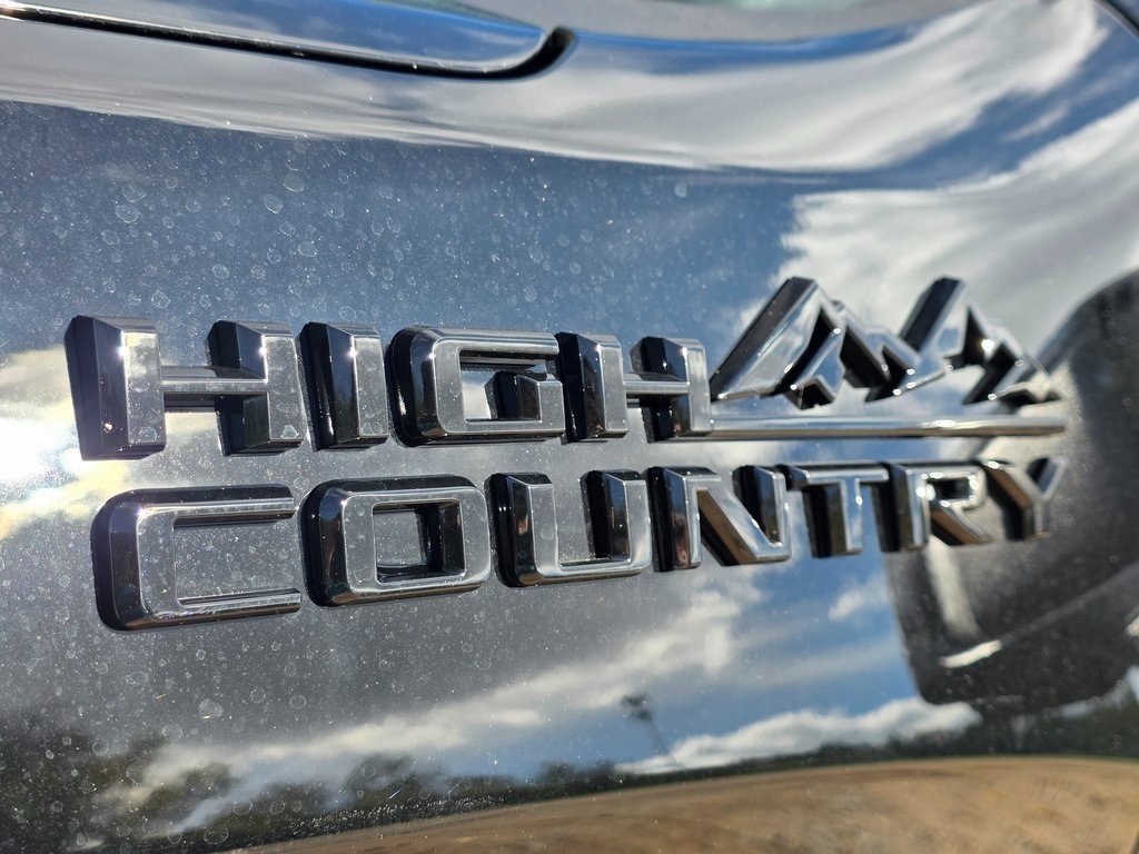 New 2026 Chevrolet Silverado 1500 High Country w/ Midnight Edition image 8