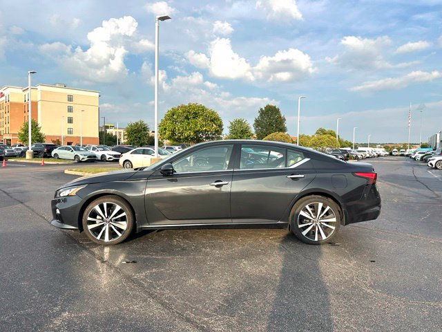 Used 2021 Nissan Altima 2.5 Platinum AWD/4WD image 5