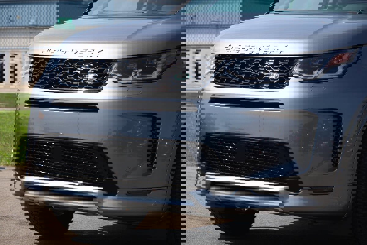 Used 2024 Land Rover Discovery Sport S image 72