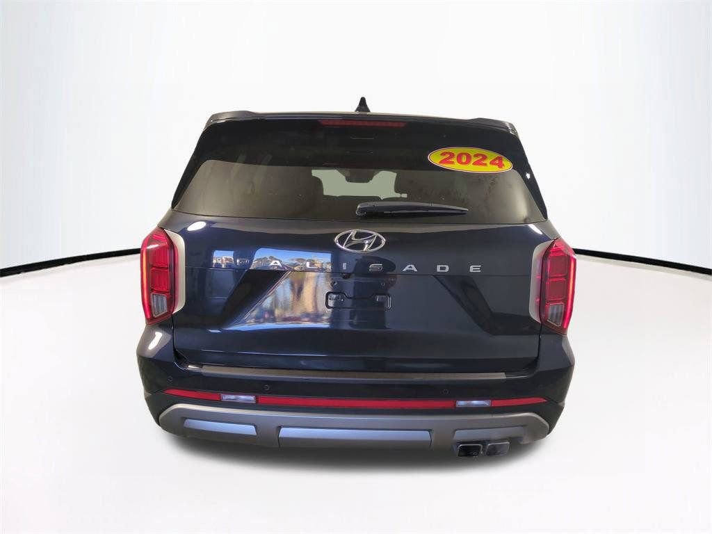 Certified 2024 Hyundai Palisade SEL w/ Premium Package image 6