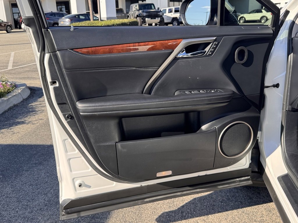 Used 2019 Lexus RX 450hL Premium image 16