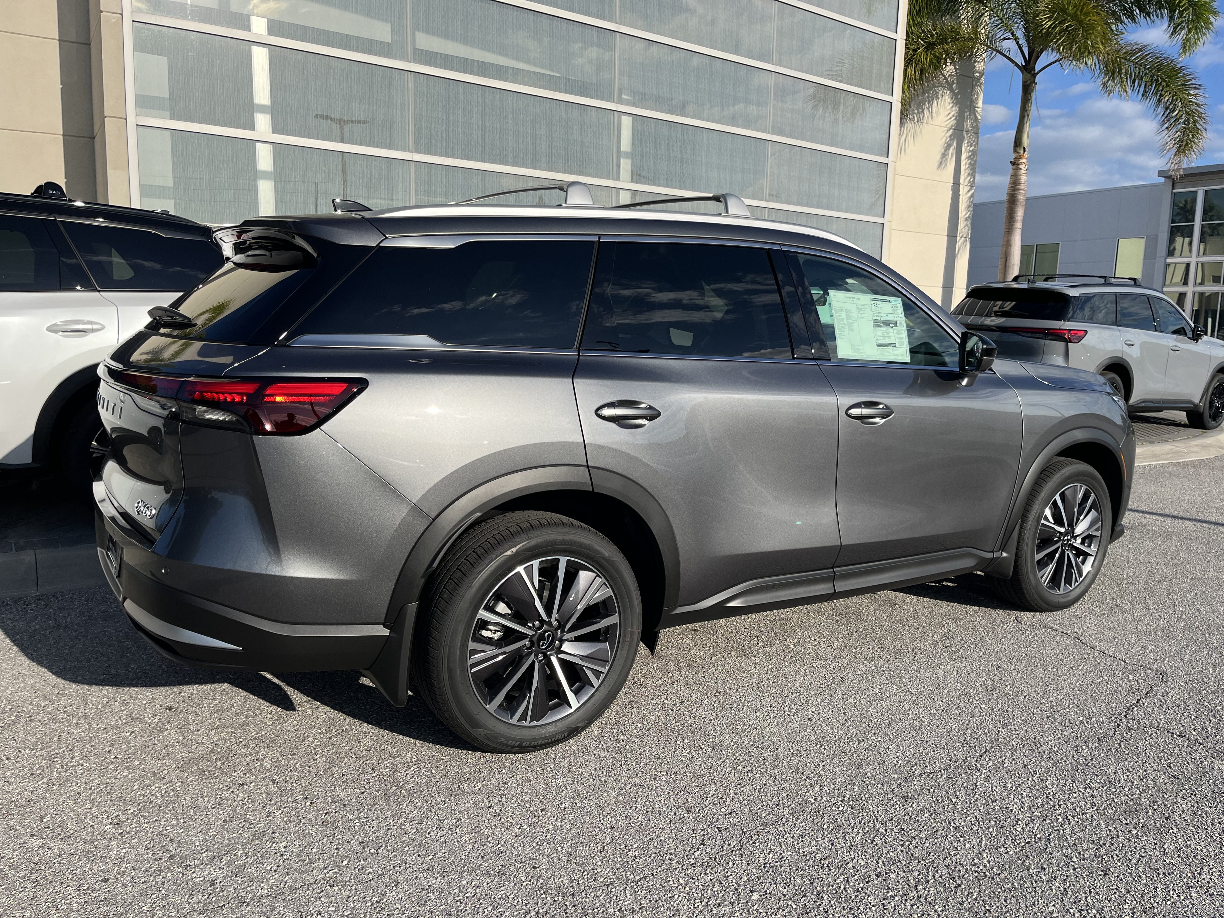 New 2027 INFINITI QX60 Luxe w/ Cargo Package FWD image 6