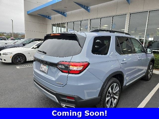 Used 2024 Honda Pilot Touring image 5