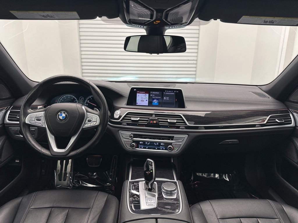 Used 2019 BMW 740i xDrive w/ M Sport Package image 17