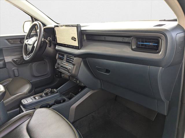 Used 2025 Ford Maverick Lobo image 21