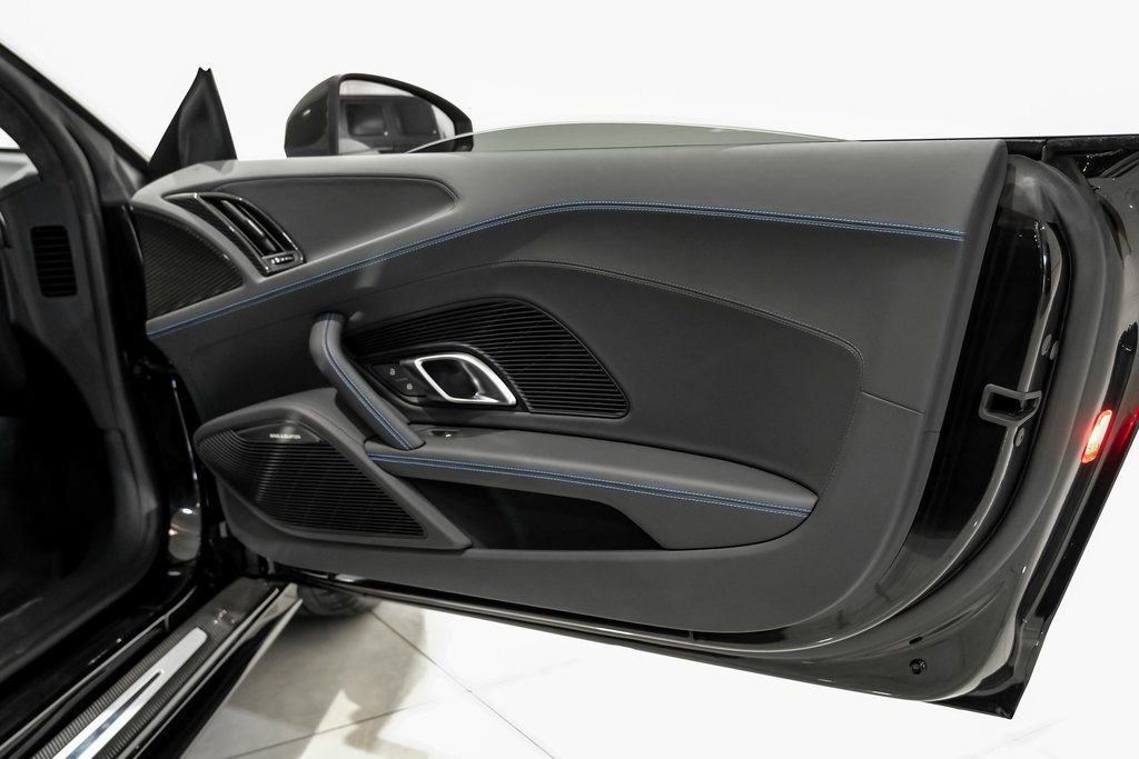Used 2020 Audi R8 V10 performance image 38