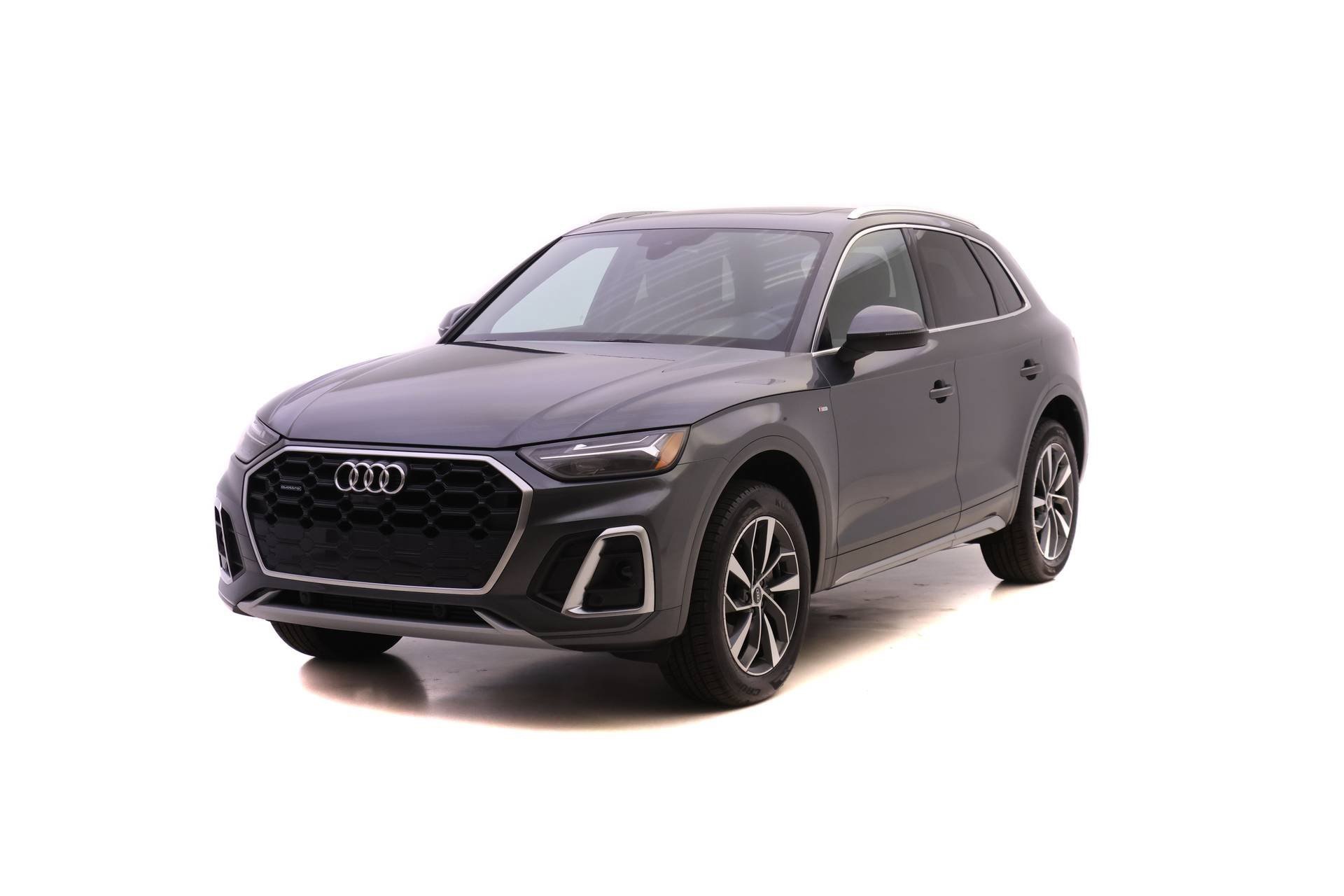 Certified 2025 Audi Q5 2.0T Premium Plus w/ Premium Plus Package