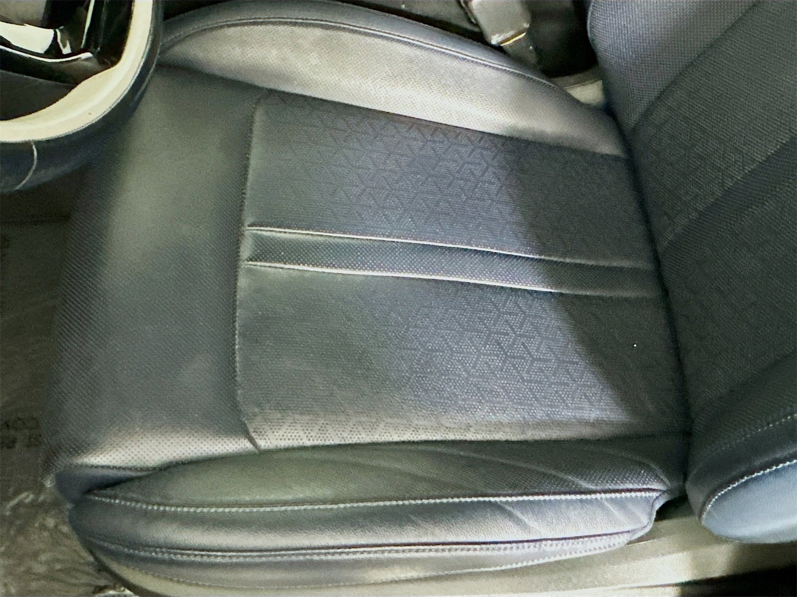 Used 2023 Kia Sorento SX Prestige image 20