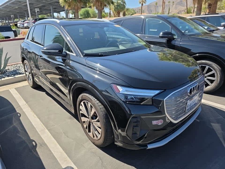 Used 2023 Audi Q4 e-tron Premium w/ Convenience Package RWD image 3
