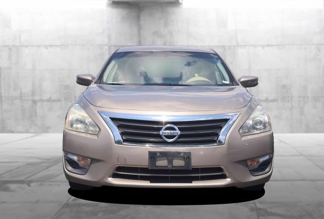 Used 2013 Nissan Altima 3.5 S FWD image 4