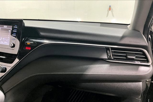 Used 2024 Toyota Camry SE image 27