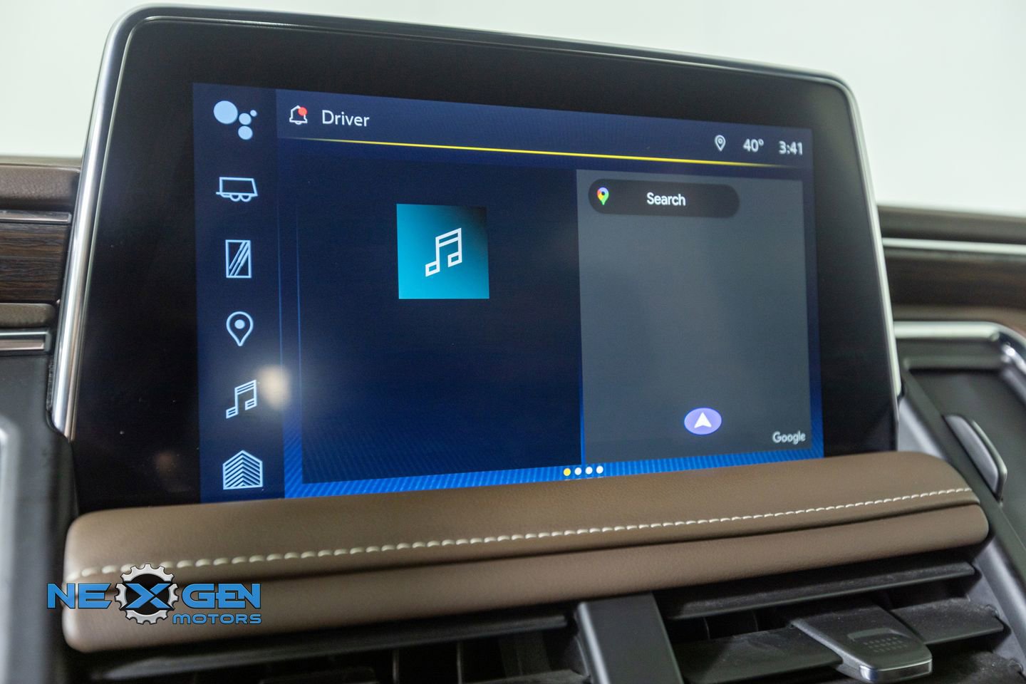 Used 2024 Chevrolet Suburban High Country w/ Advanced Technology Package image 20