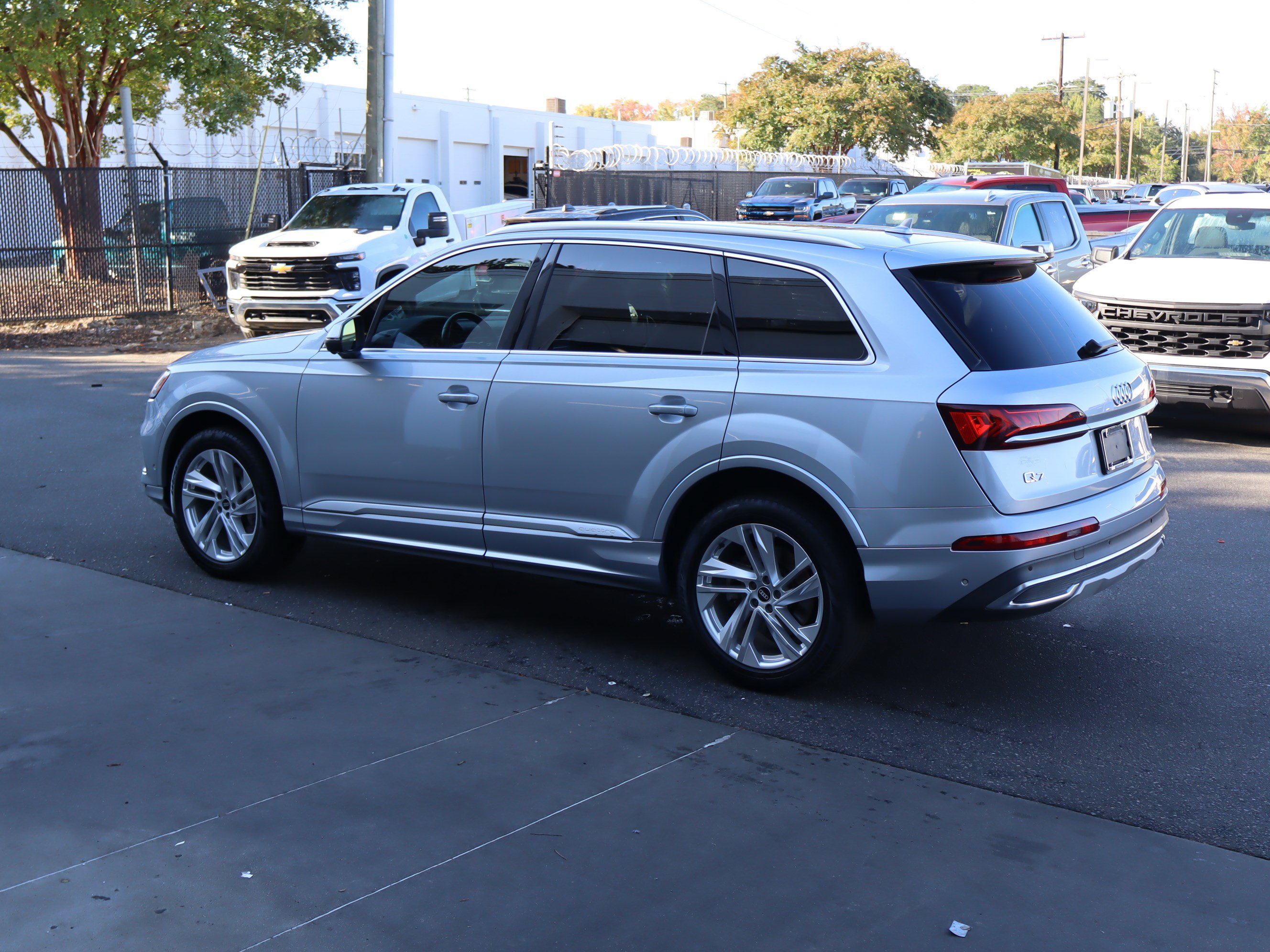 Used 2021 Audi Q7 2.0T Premium Plus w/ Executive Package AWD/4WD image 8