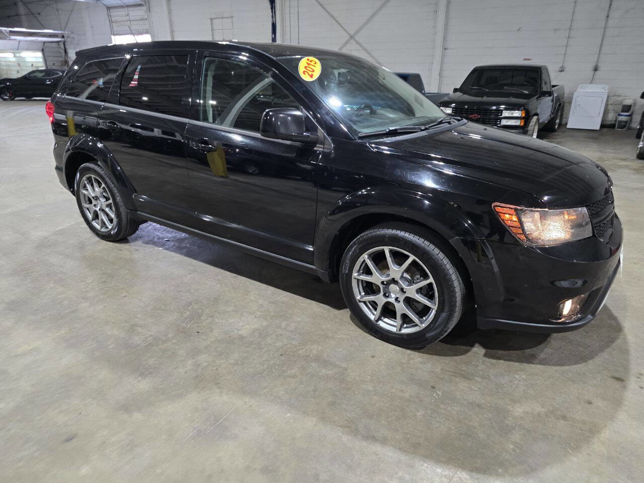 Used 2015 Dodge Journey R/T w/ Flexible Seating Group image 16