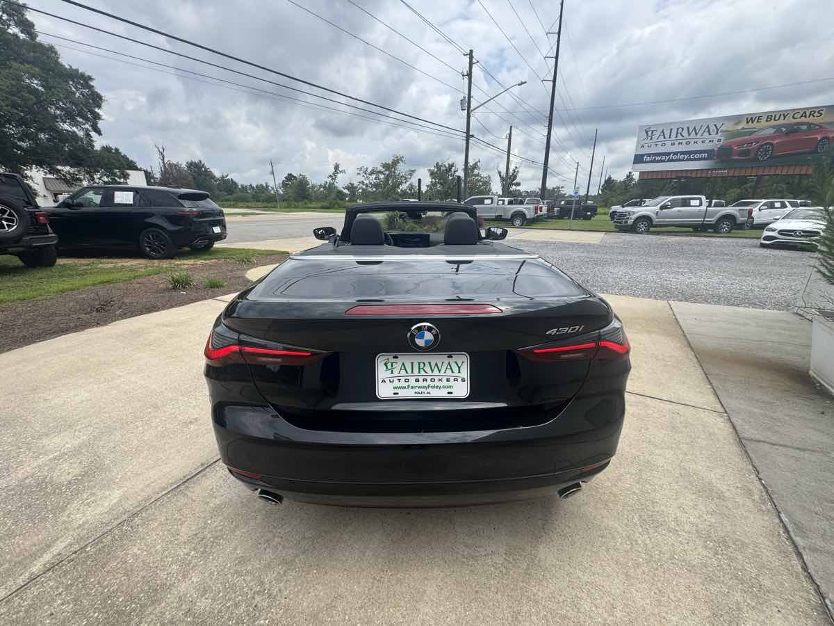 Used 2025 BMW 430i Convertible w/ Premium Package RWD image 6