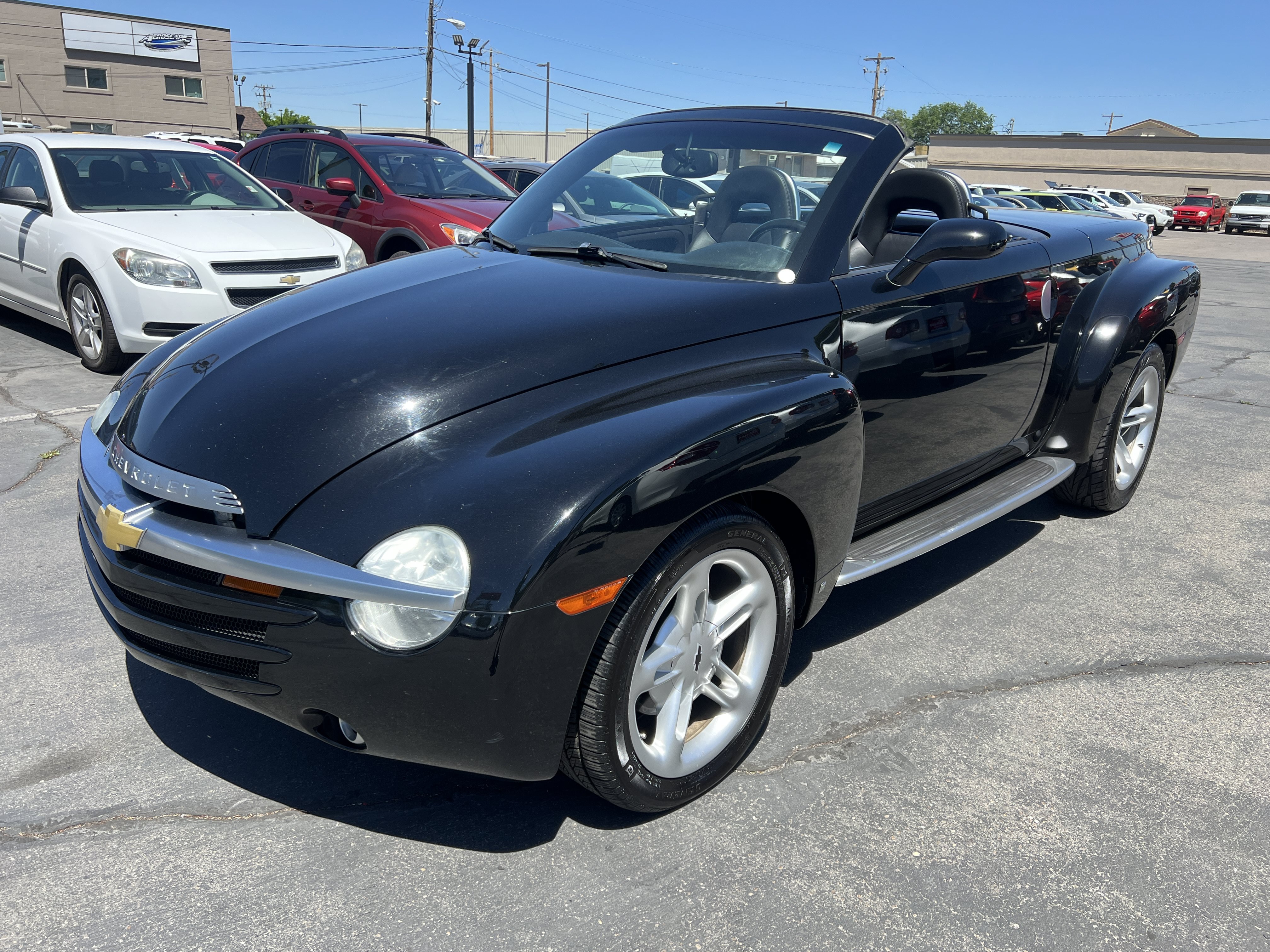 Used 2006 Chevrolet SSR w/ Preferred Equipment Group RWD image 10